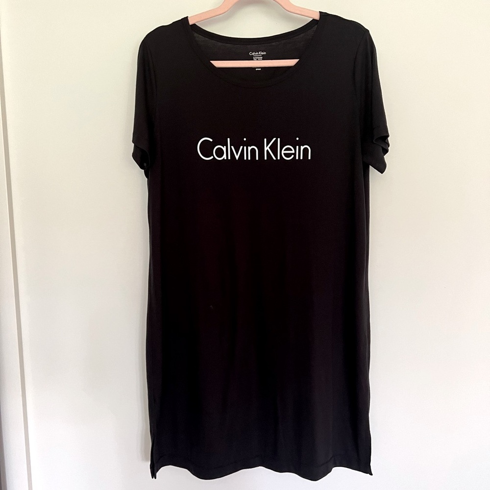 Calvin Klein Women’s Black Sleeping Dress Shirt Night Dress Pyjamas Size XL